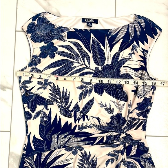 Chaps Floral Navy and White Fitted Dress Gathered Twist at Hip Boat Neck Size M - Picture 7 of 9